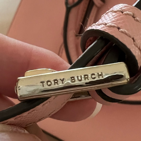 Tory Burch Robinson double zip bag - Picture 12 of 16